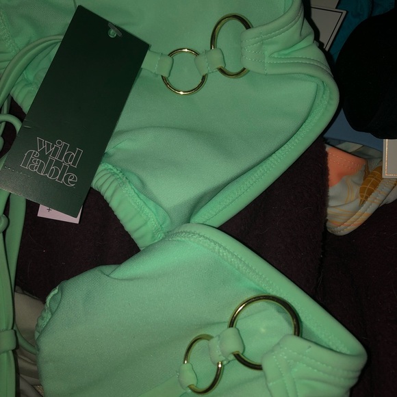 Wild fable bikini top bright green Xl tags on - Picture 3 of 5